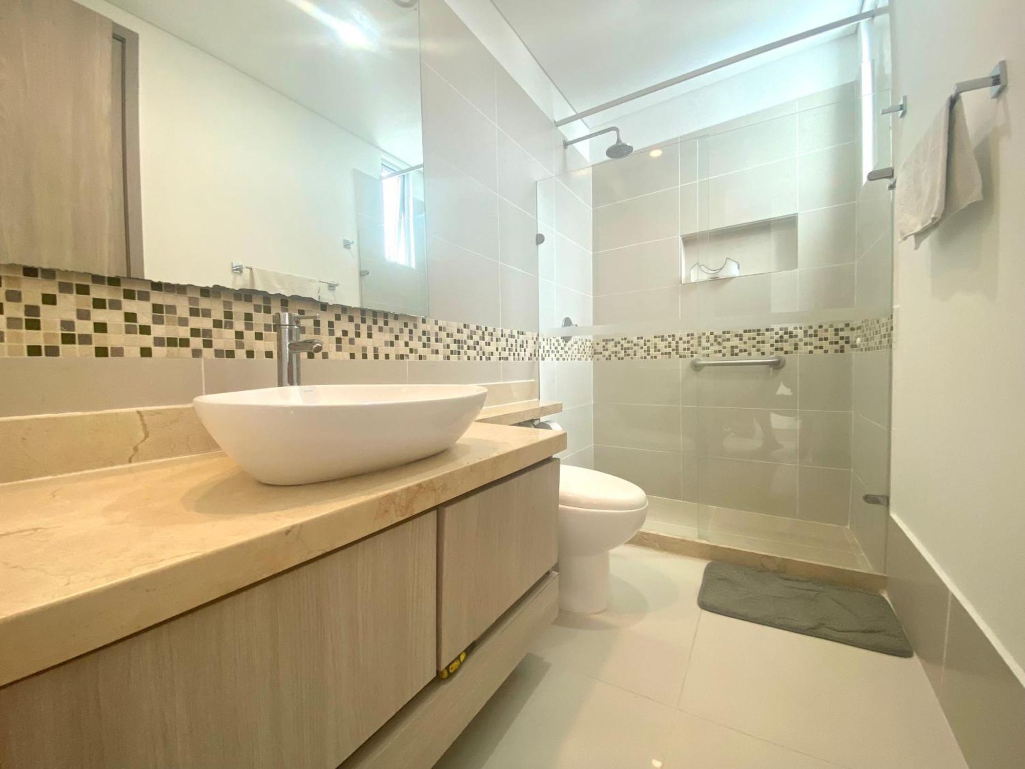 Apartamento frente al mar. Cartagena el Laguito Exterior foto